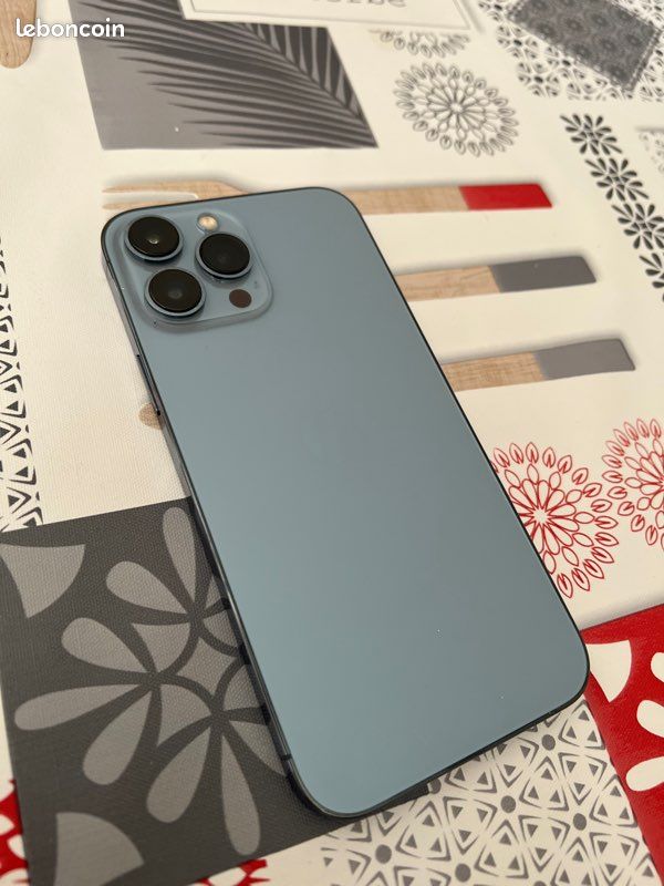 IPhone 13 pro Max (image 1)