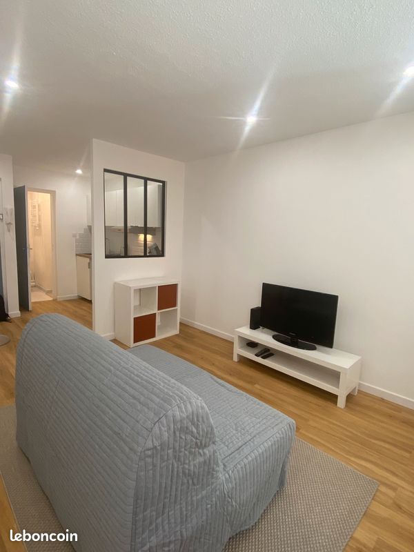Appartement 1 pièce 27 m² · à Toulon · 27 m² · 610 €/mois