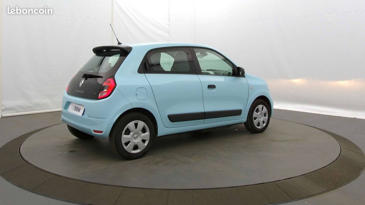 Renault twingo iii e tech authentic (image 2)