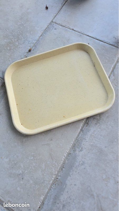 Plateaux de service (image 1)