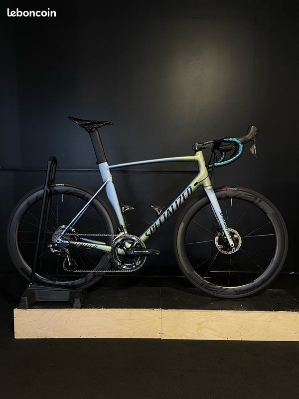 Specialized Roubaix Velo Course Specialized Occasion Roubaix Sport