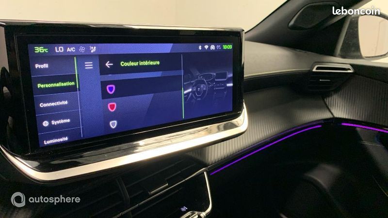 Peugeot 2008 1.2 PureTech 130ch S&S GT EAT8 (image 29)