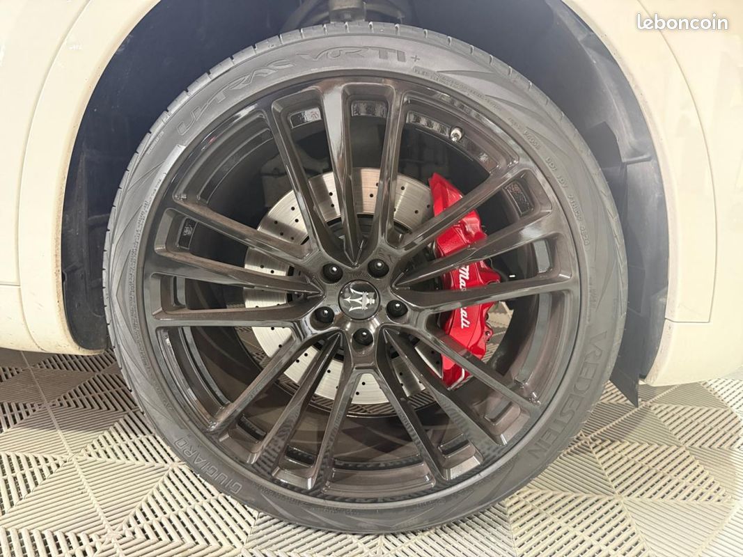 MASERATI LEVANTE 3.0i V6 S&S (Garantie 12 mois) (image 40)