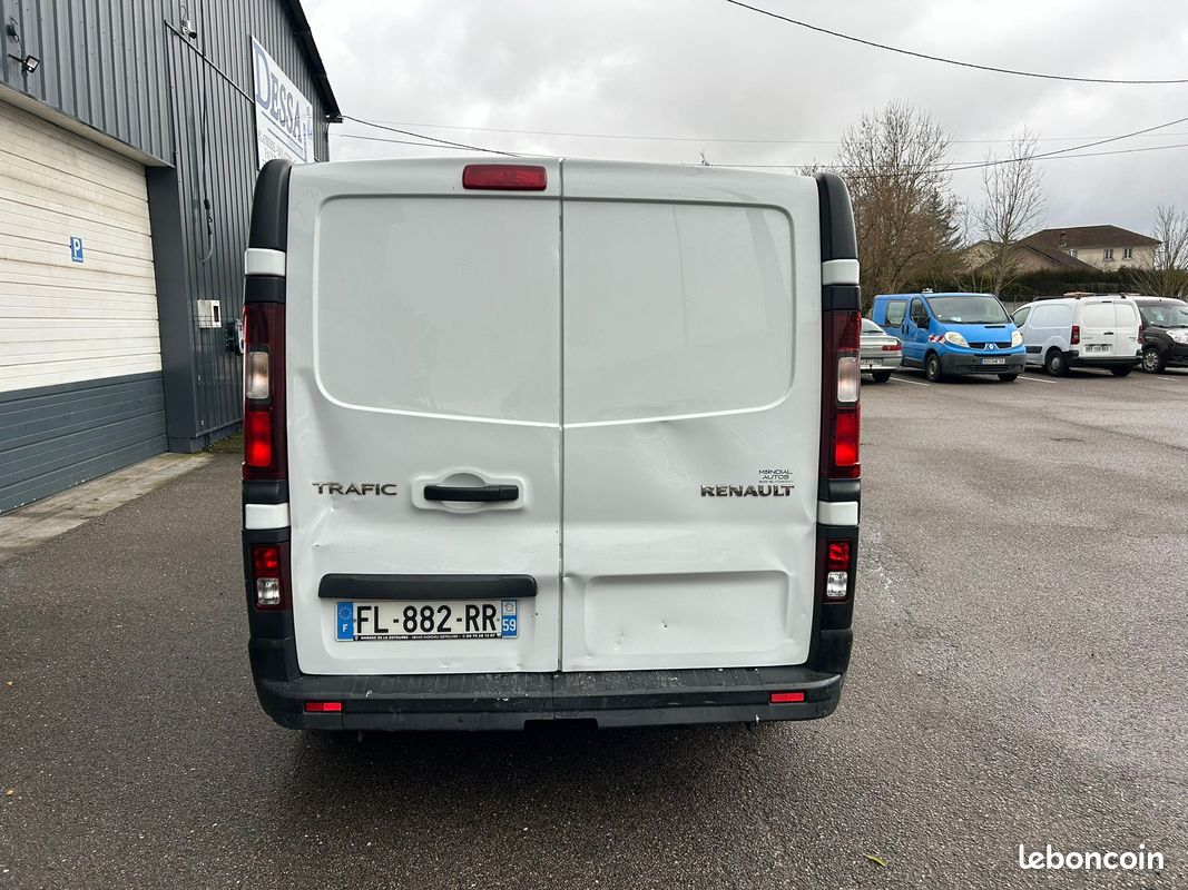 Renault Trafic 1.6 dci 125cv boite 6 vitesse gps clim 169000kms ct ok garantie 12 mois 7908e ht (image 6)