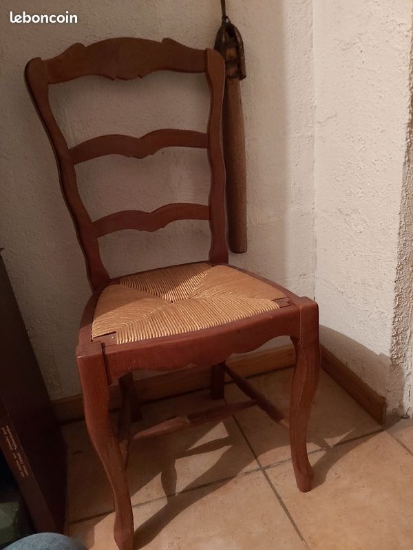 Chaises (image 1)