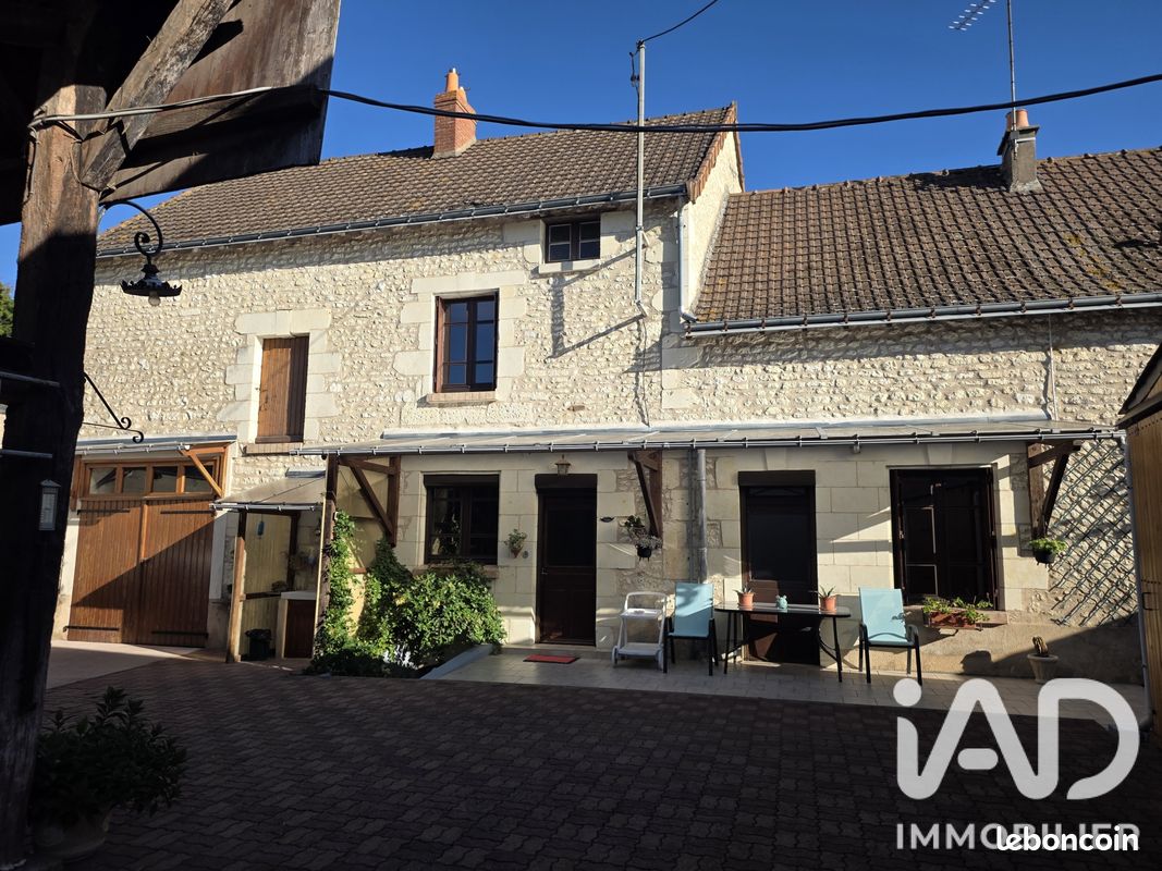 Maison 4 pièces 95 m² · à Tavant · 95 m² · 148 000 €