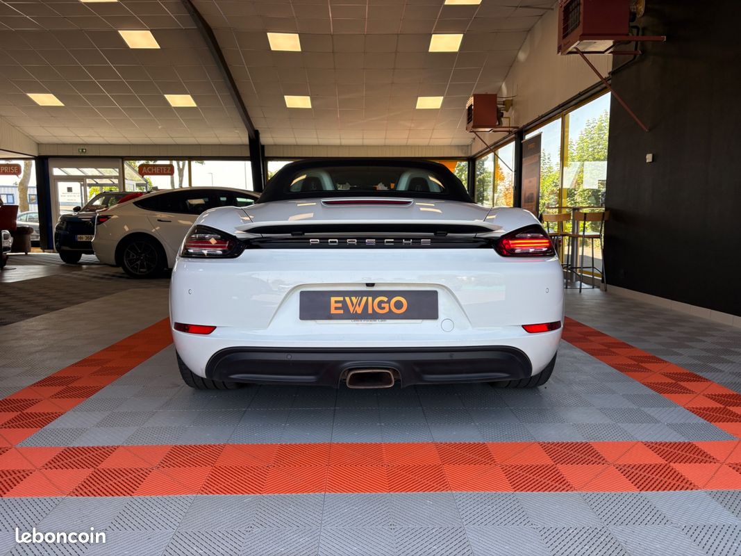 PORSCHE 718 BOXSTER 2.0 300 PDK BVA Origine France / Option PORSCHE EXCLUSIVE (image 5)
