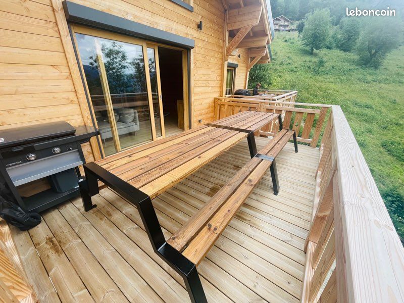 Table NEUVE Bois & Acier - modèle "Epure" (image 1)