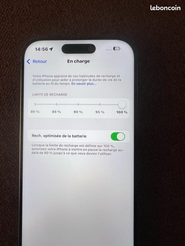 IPhone 16 pro neuf batterie 100% (image 2)