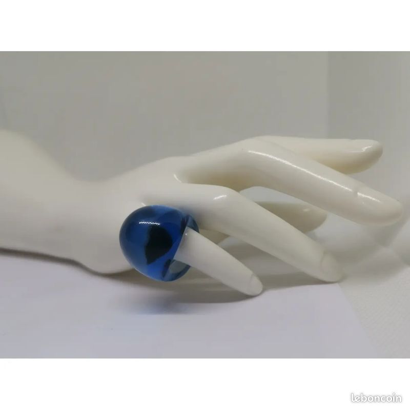 Bague LALIQUE En Cristal Bleu Cabochon - Avec Certificat Et Boîte D'origine