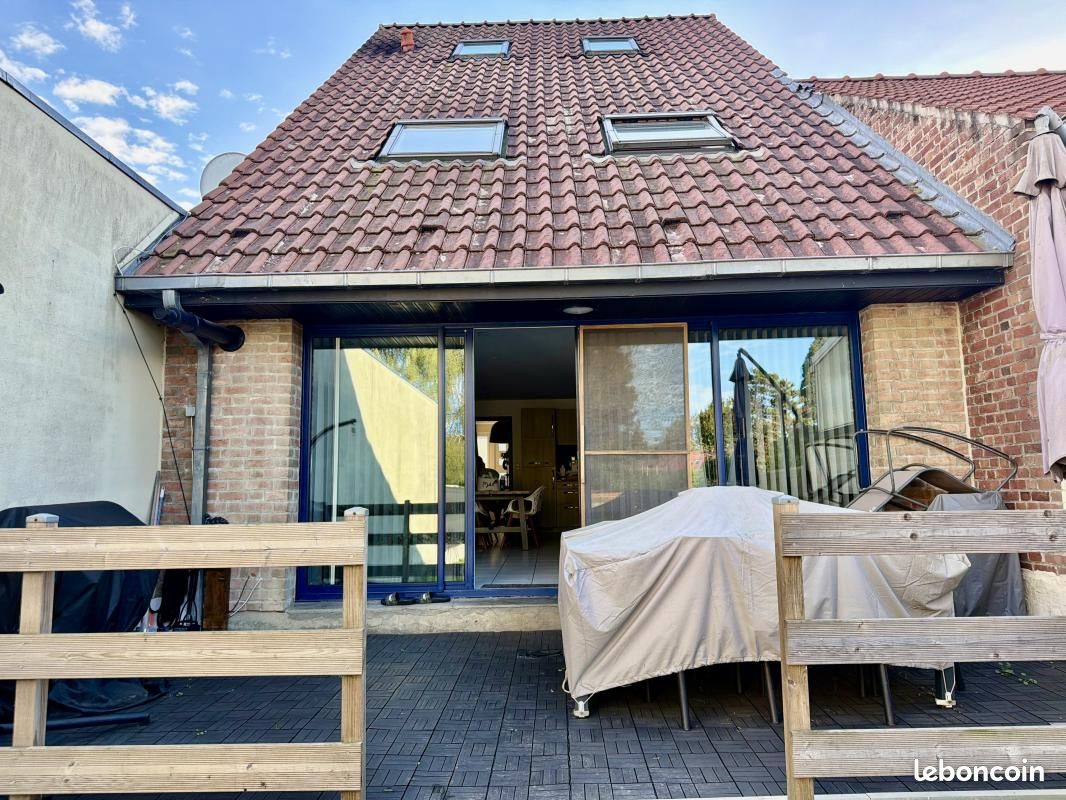 Maison 5 pièces 105 m² · à Lys-lez-Lannoy · 105 m² · 285 000 €
