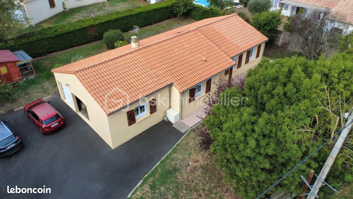 Maison 4 pièces 102 m² · à Saint-Martin-de-Bernegoue · 102 m² · 145 000 €