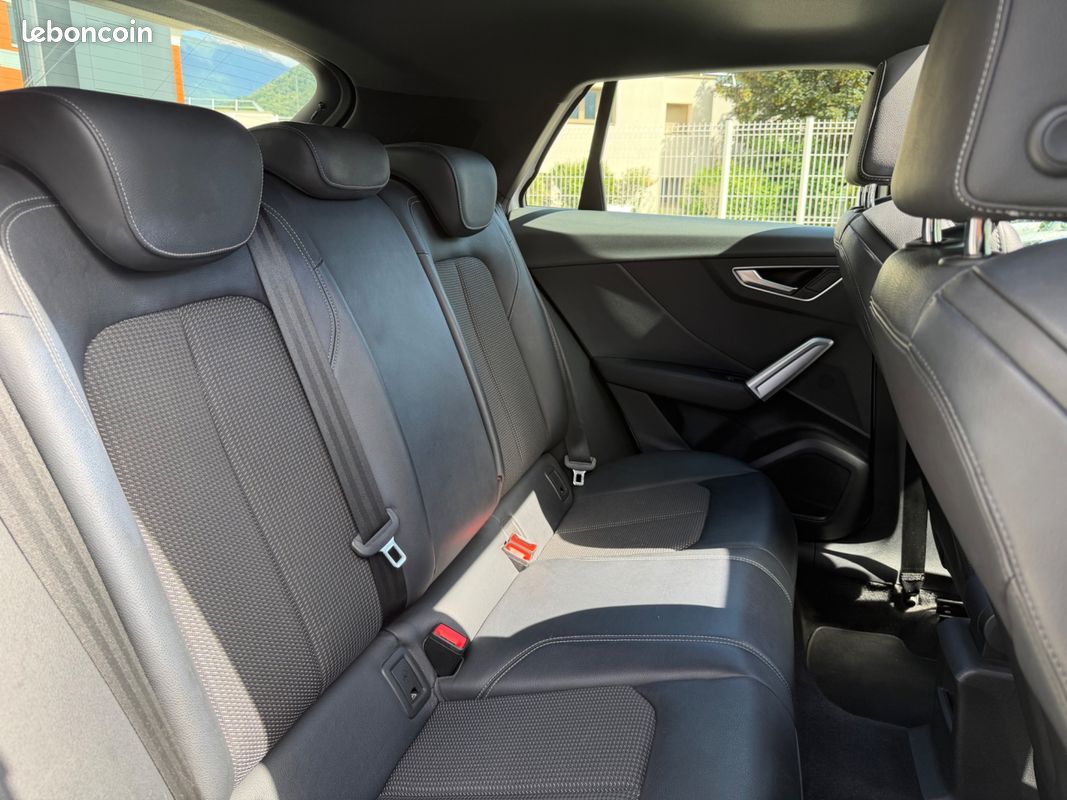 Audi q2 2.0 tdi 150 s line quattro s-tronic toit ouvrant/carplay (image 29)
