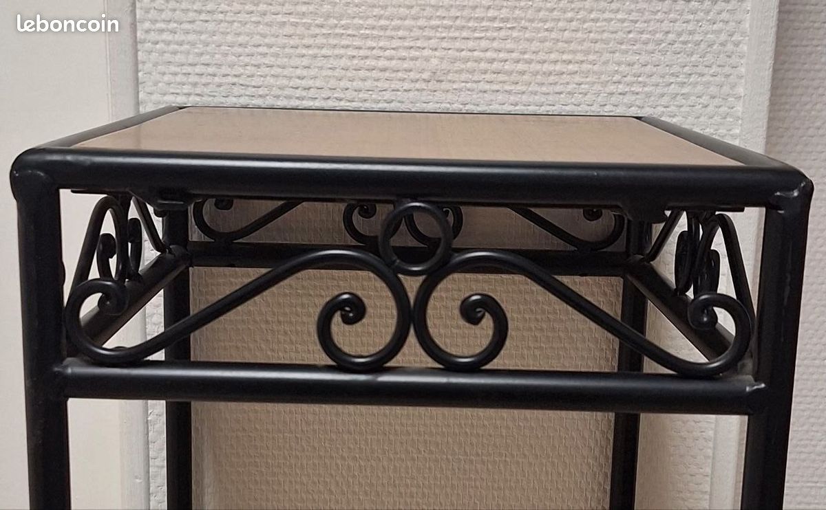 Etagère métallique (image 3)