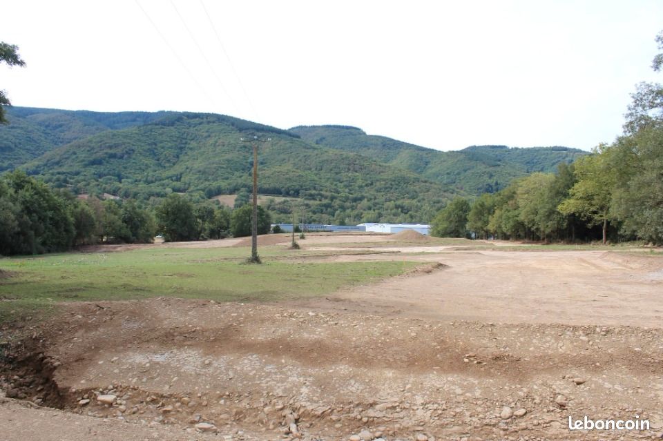 Terrain 605 m² Bout Du Pont De Larn · à Bout-du-Pont-de-Larn · 54 450 €