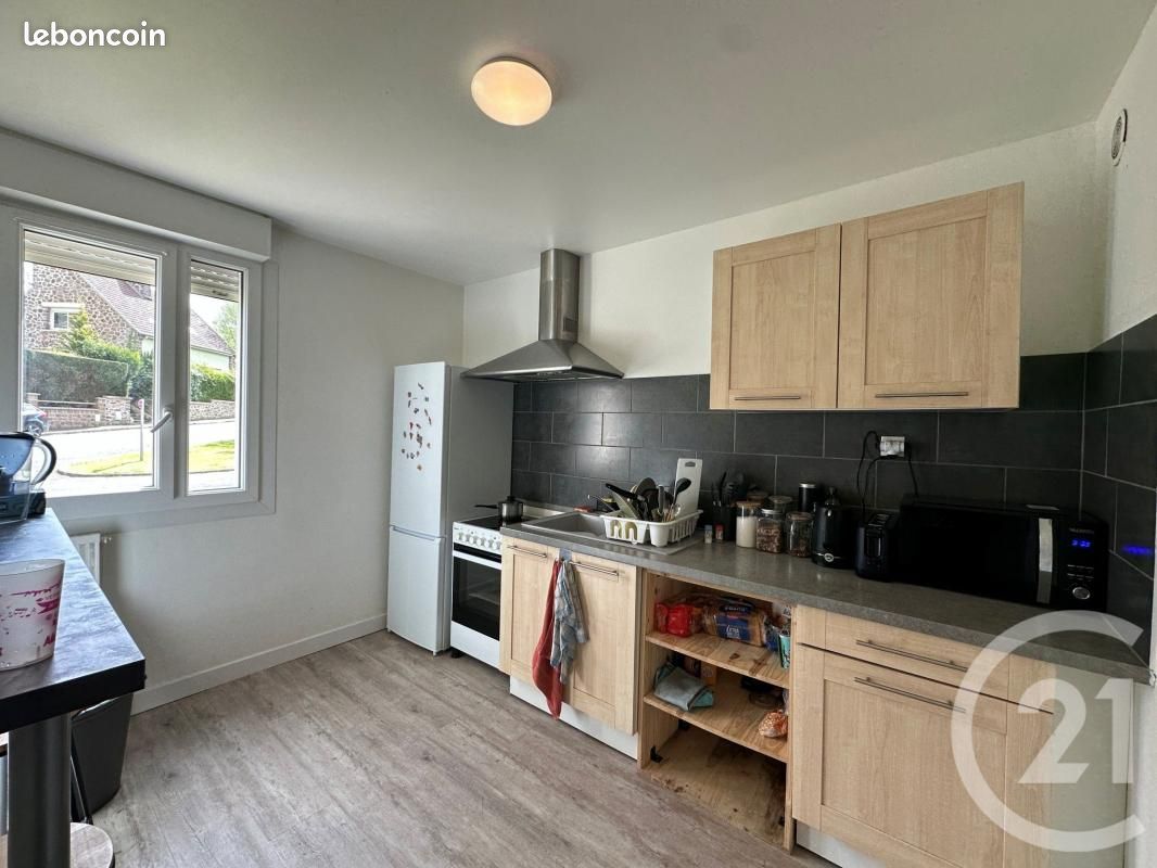 Appartement a louer saint-lo - 4 pièce(s) - 84 m2 - Surfyn