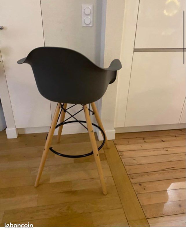 Tabouret bar gris (image 1)