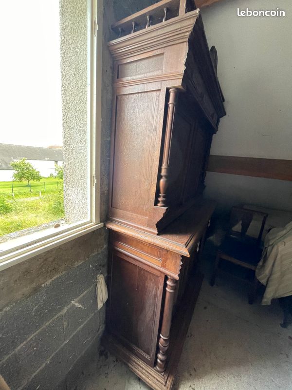 Buffet bois ancien sculpté (image 5)
