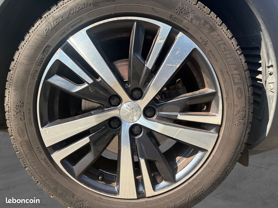 PEUGEOT 3008 II SUV 1.5 BLUE HDI 130 ALLURE- 131Ch - Garantie 12 mois (image 16)