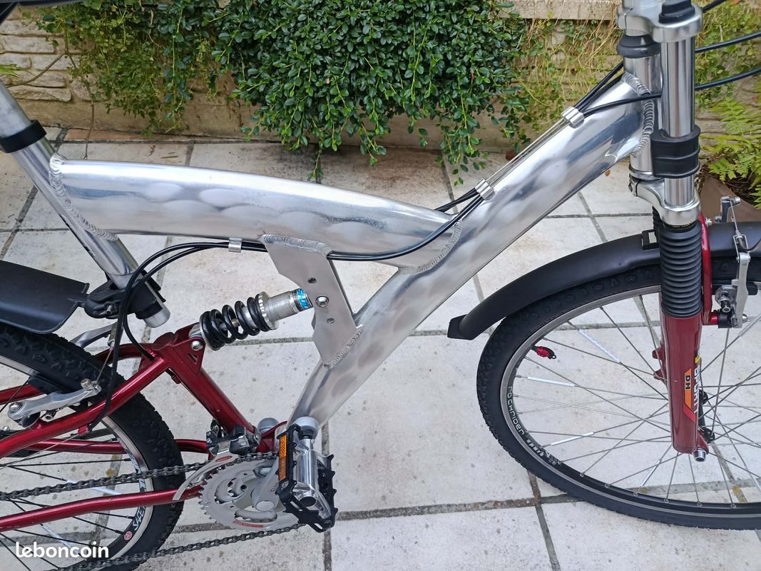 VTT 26" tout suspendu – Custom chrome - Nombreuses pièces neuves (image 2)