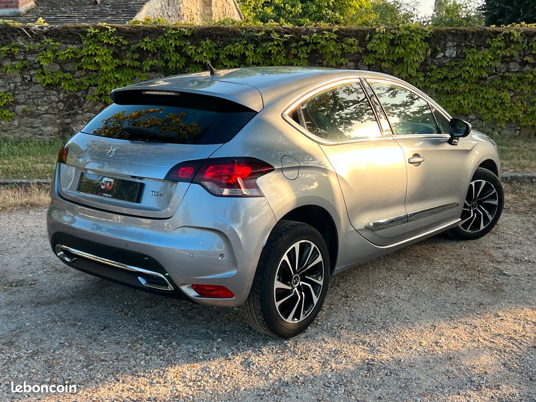 DS DS4 130Ch BVM6 So Chic / DISTRIBUTION REMPLACEE / ENTRETIEN A JOUR / ANDROID AUTO APPLE CARPLAY (image 2)