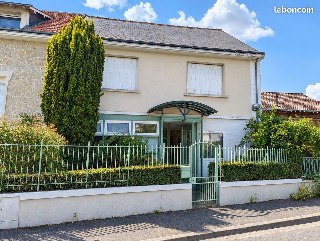 Maison 9 pièces 163 m² · à Joué-lès-Tours · 163 m² · 231 000 €