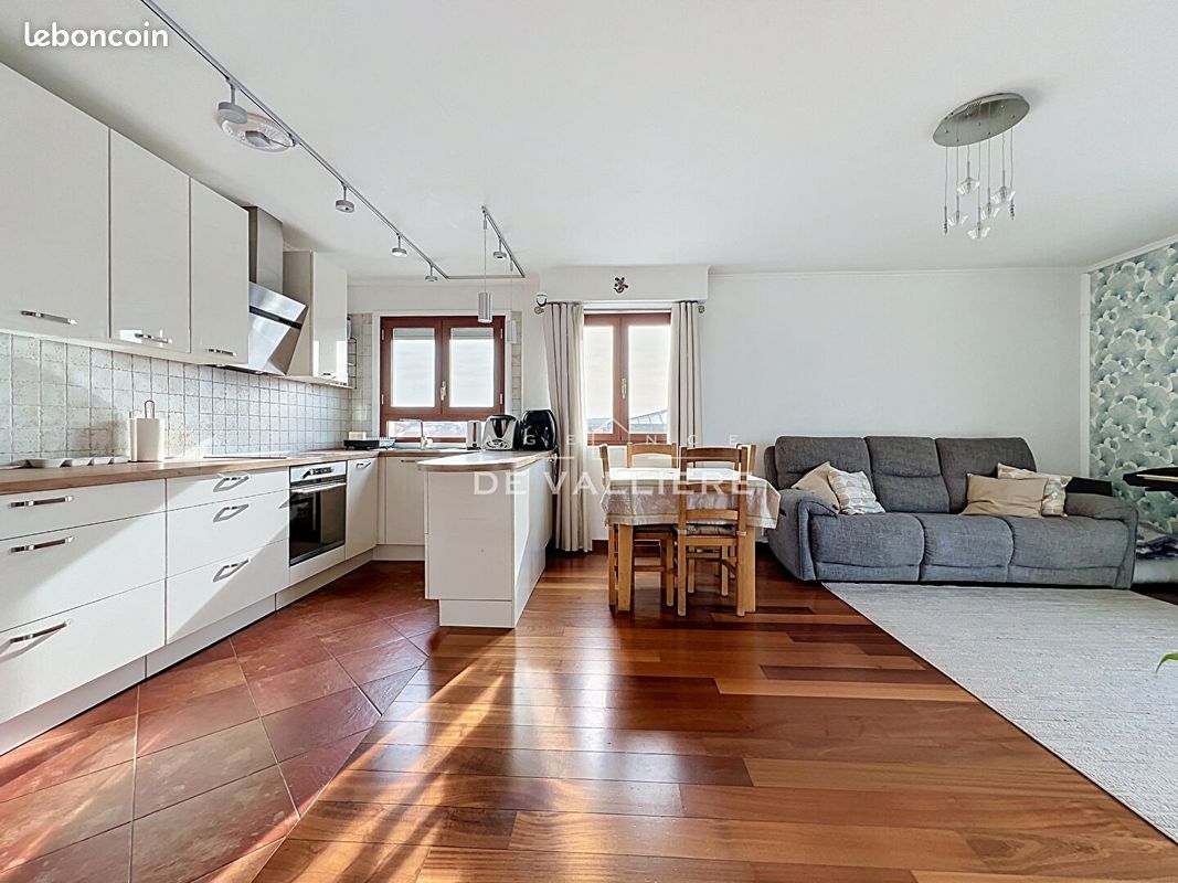 Appartement 3 pièces 64 m² · à Nanterre · 64 m² · 385 000 €