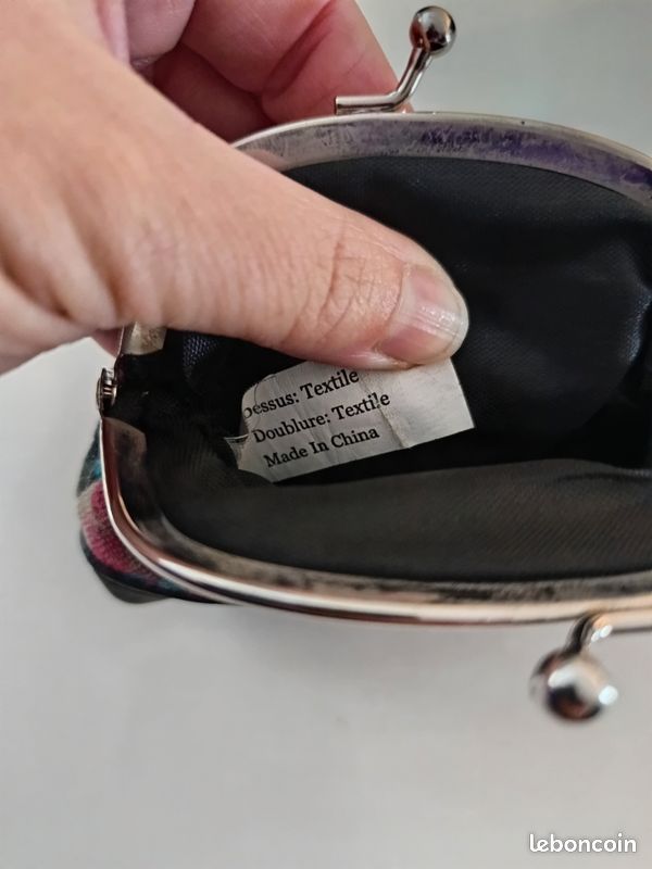 Porte monnaie vintage à fermoir métallique Accessoires Bagagerie