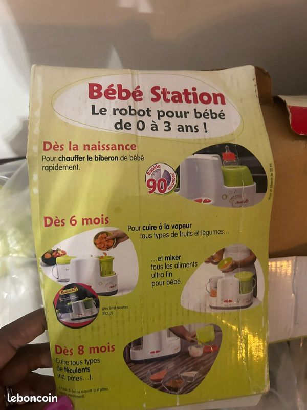 Robot pour bébé (cuiseur vapeur mixeur et chauffe biberon) (image 1)
