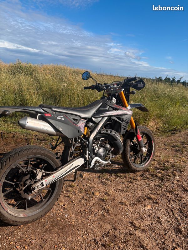 Rieju mrt pro 50 sm 2020 (image 3)