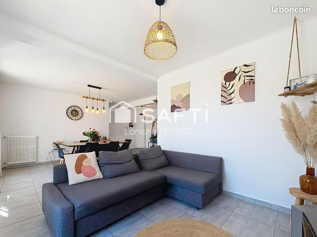 Appartement 4 pièces 87 m² · à Port-de-Bouc · 87 m² · 164 000 €