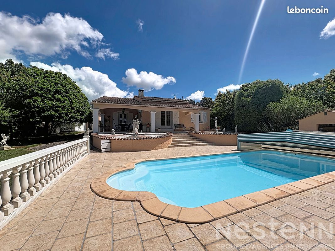 Maison 4 pièces 120 m² · à Saint-Maximin-la-Sainte-Baume · 120 m² · 470 000 €