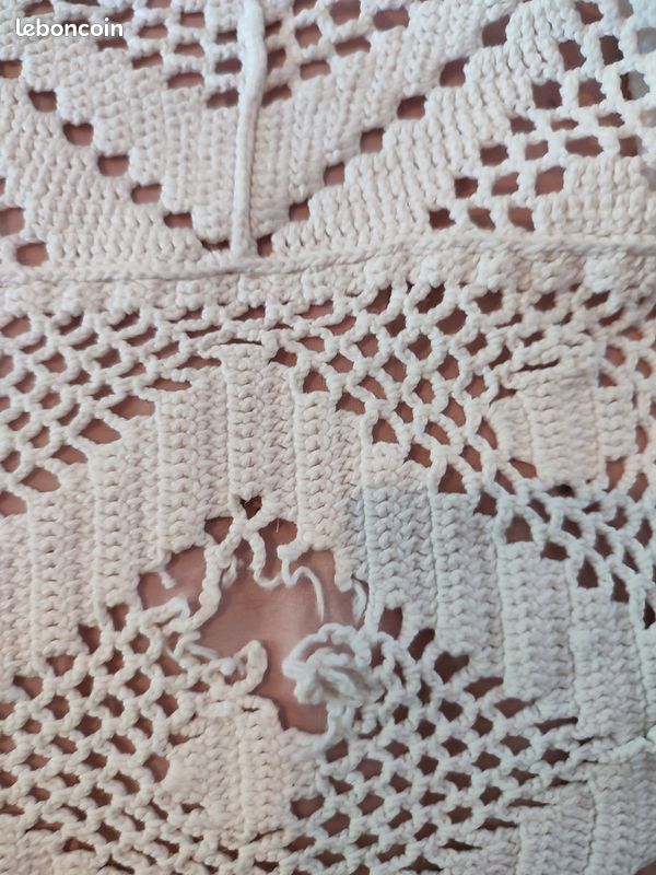 Dessus de lit ancien au crochet (image 2)