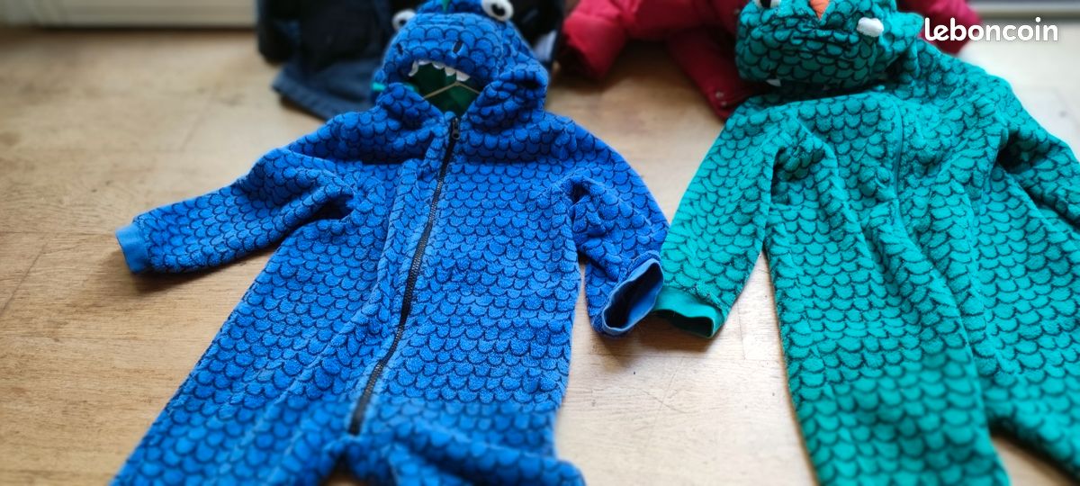 Vetements enfants (image 1)