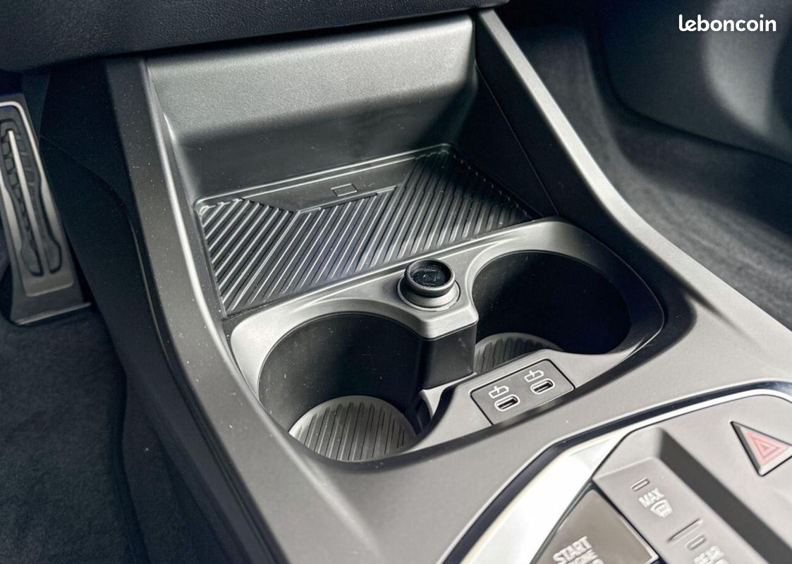 BMW SERIE 1 123 xDrive /Pano/Winter Packet/ACC/Cam (image 15)