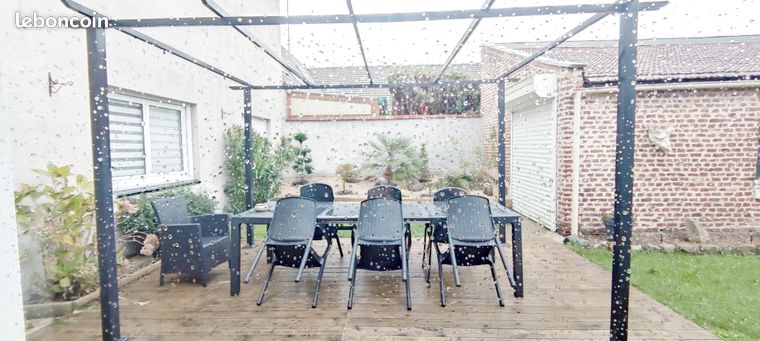Maison 10 pièces 140 m²