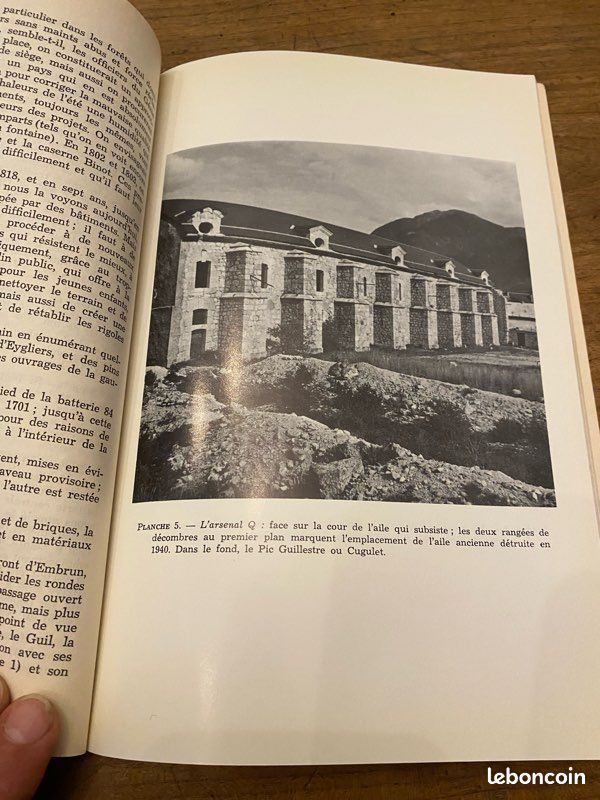 Hautes-Alpes, Mont Dauphin : André et Odette Golaz, Notice historique du Mont Dauphin, Edition originale 1966 (image 3)