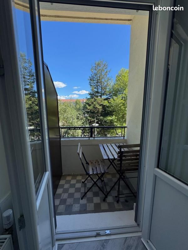 Appartement 1 pièce 27 m² · à Annemasse · 27 m² · 950 €