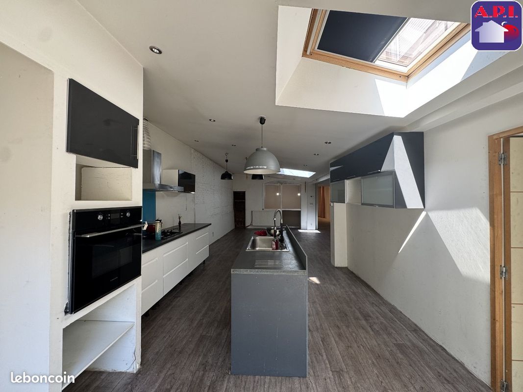 Appartement 5 pièces 162 m² · à Pamiers · 162 m² · 134 500 €