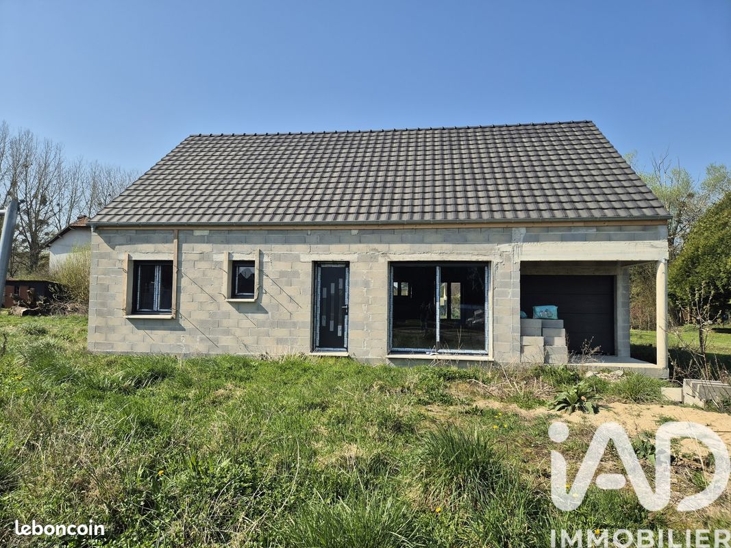 Maison 1 pièce 115 m² · à Brienon-sur-Armançon · 115 m² · 96 000 €