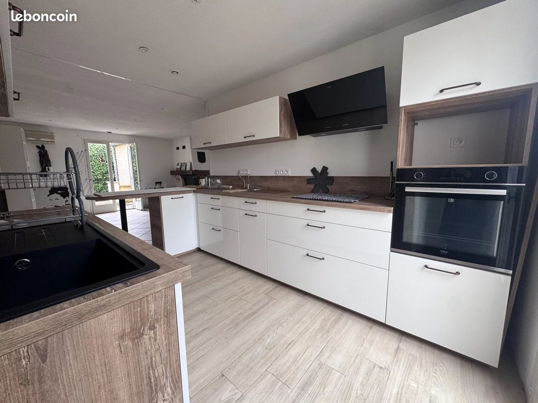 Maison 6 pièces 126 m² · à Montélimar · 126 m² · 298 000 €