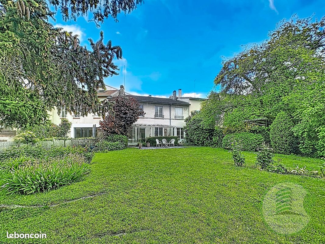Maison 7 pièces 230 m² · à Reims · 230 m² · 447 200 €