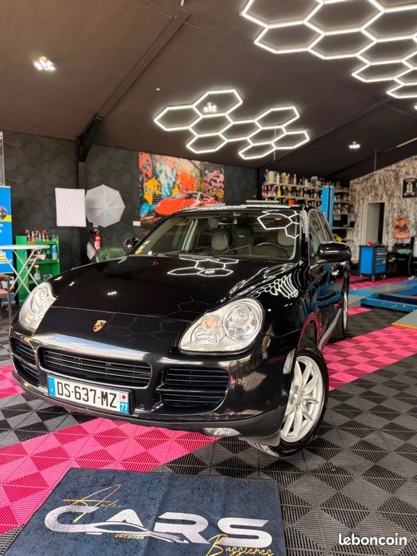 Porsche Cayenne S 4.5L 340ch essence 5 portes 10/2003 boîte auto CT-6mois (image 1)