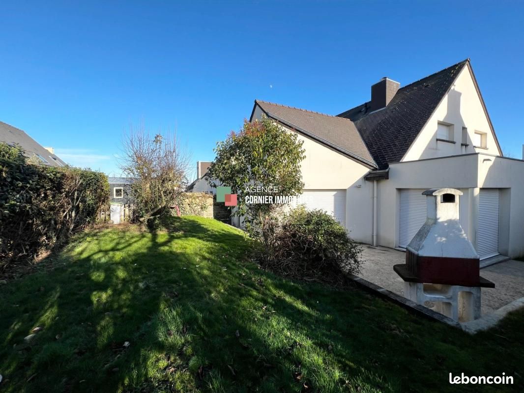Maison 7 pièces 134 m² · à Acigné · 134 m² · 384 000 €