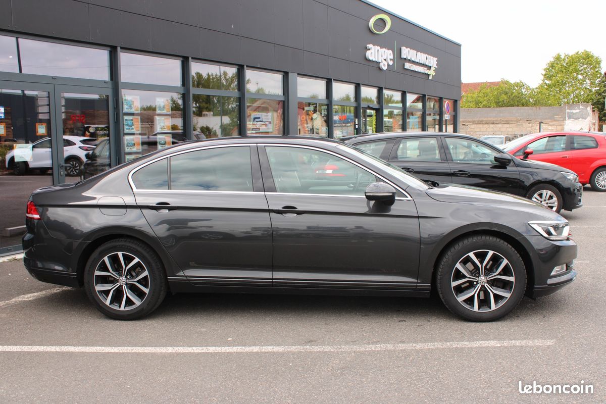 Volkswagen passat 2.0 tdi 150ch bluemotion connect - suivi complet - siège conducteur semi-électrique (image 10)