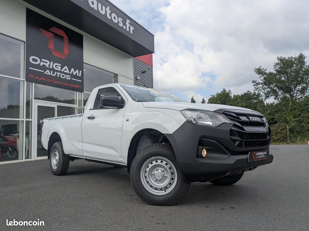 ISUZU D-MAX * 30 500 HT*SINGLE B-STRONG 2.2 DMS M/T 4x4 MY2026 Euro6e-bis SPLASH WHITE (image 19)