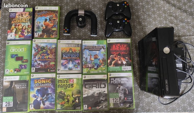 Pack Xbox 360 Slim 250 Go + 15 Jeux - Console Noire - Très Bon état - HDMI, Wi-Fi