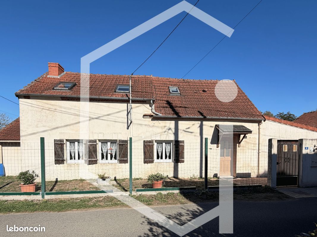 Maison 7 pièces 111 m² · à Herry · 111 m² · 109 000 €
