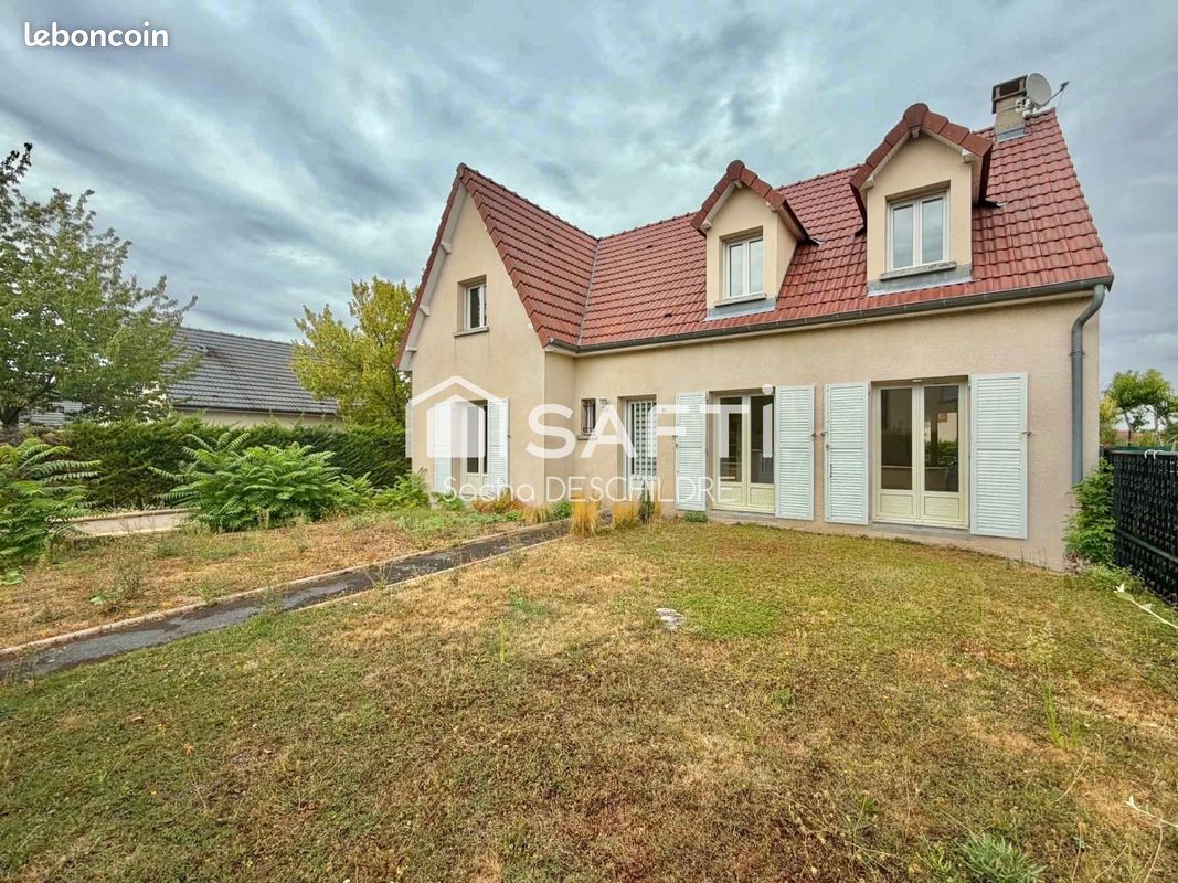 Maison 7 pièces 166 m² · à Cormontreuil · 166 m² · 1 800 €/mois