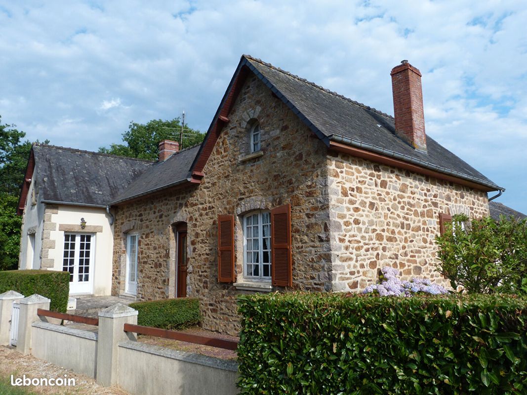 Maison 5 pièces 115 m² · à Le Pertre · 115 m² · 180 000 €